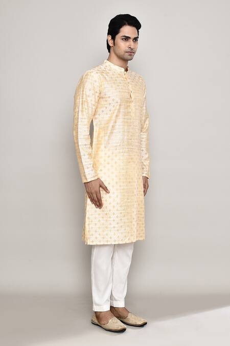 Shop_Arihant Rai Sinha_Peach Chanderi Embroidery Diamond Blossom Woven Kurta 