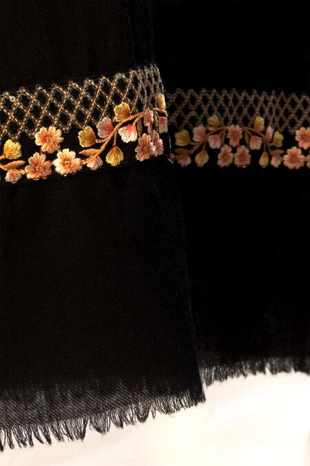 Buy_Pashma_Black Floral Silk Cashmere Embroidered Scarf 