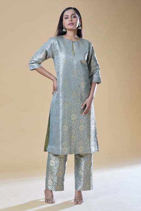 Shop Samyukta Singhania Grey Brocade Embroidery Round Neck Floral Straight Kurta With Pant Online at Aza Fashions Shop_Samyukta Singhania_Grey Brocade Embroidery Round Neck Floral Straight Kurta With Pant _Online_at_Aza_Fashions