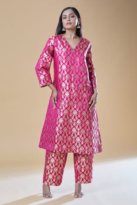 Buy Samyukta Singhania Pink Brocade Embroidery V-neck Floral Woven A-line Kurta With Pant Online at Aza Fashions Buy_Samyukta Singhania_Pink Brocade Embroidery V-neck Floral Woven A-line Kurta With Pant _Online_at_Aza_Fashions