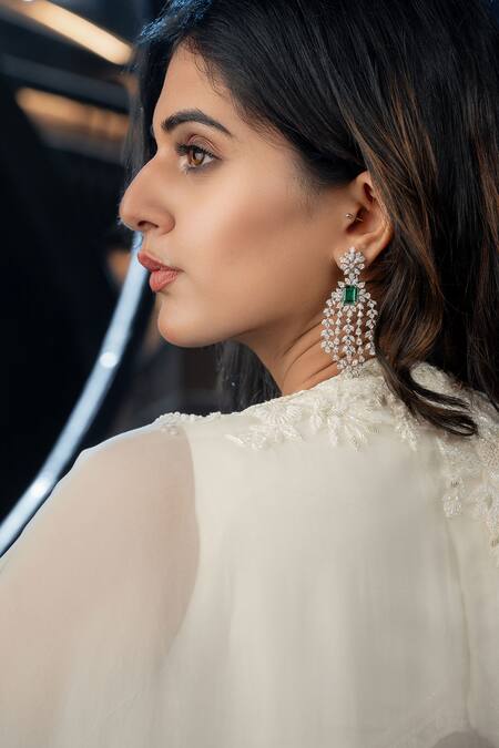 Aakansha Gupta Ivory Silk Sequins V-neck Elena Tonal Thread Embroidered Cape Flared Pant Set at Aza Fashions Aakansha Gupta_Ivory Silk Sequins V-neck Elena Tonal Thread Embroidered Cape Flared Pant Set _at_Aza_Fashions