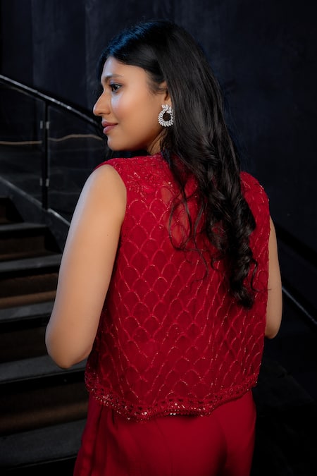 Aakansha Gupta Cut Dana Embroidered Scalloped Jacket Flared Pant Set 