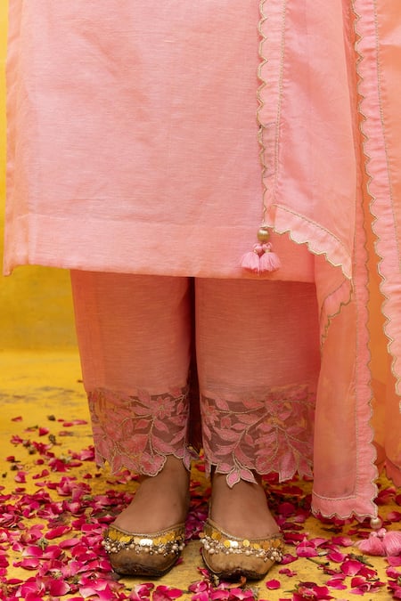 Buy Mithi Supari Pink Organza, Jersey Embroidery, Cut Work, Pushp Floral Cuwtork Kurta Pant Set Online at Aza Fashions Buy_Mithi Supari_Pink Organza, Jersey Embroidery, Cut Work, Pushp Floral Cuwtork Kurta Pant Set _Online_at_Aza_Fashions
