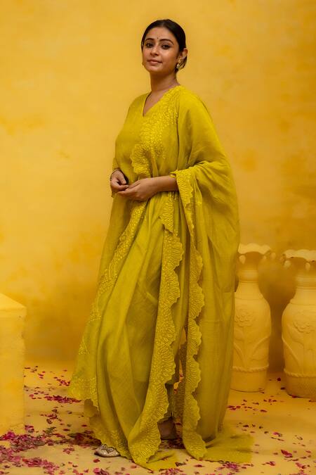 Buy Mithi Supari Yellow Chanderi, Cotton Embroidery, Cut Work Chonga Thread Butti Kurta Pant Set Buy_Mithi Supari_Yellow Chanderi, Cotton Embroidery, Cut Work Chonga Thread Butti Kurta Pant Set