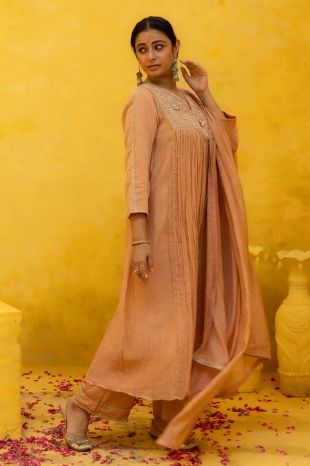 Shop Mithi Supari Pink Chanderi Embroidery, Sequins, Gota Patti, Zari Shaila Zardozi Kurta Set Online at Aza Fashions Shop_Mithi Supari_Pink Chanderi Embroidery, Sequins, Gota Patti, Zari Shaila Zardozi Kurta Set _Online_at_Aza_Fashions