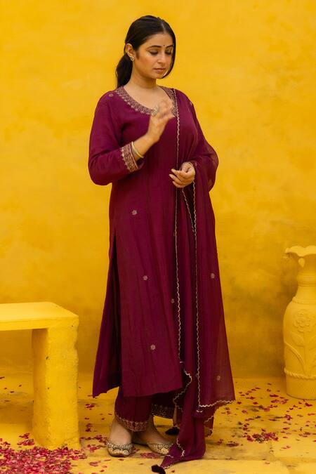 Buy Mithi Supari Wine Chanderi, Cotton Embroidery, Zari Round Neck Kunthi Kurta Set Buy_Mithi Supari_Wine Chanderi, Cotton Embroidery, Zari Round Neck Kunthi Kurta Set