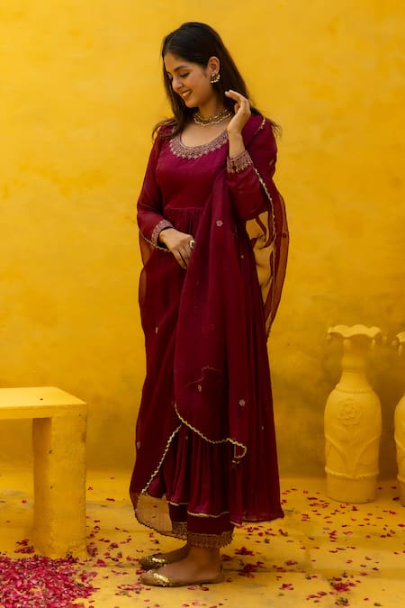 Buy Mithi Supari Wine Silk, Organza, Linen, Chanderi Embroidery, Cut Kadambari Anarkali Set Online at Aza Fashions Buy_Mithi Supari_Wine Silk, Organza, Linen, Chanderi Embroidery, Cut Kadambari Anarkali Set _Online_at_Aza_Fashions