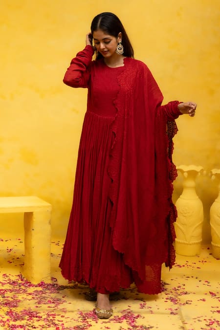 Buy Mithi Supari Red Chanderi, Cotton, Linen Embroidery Ghmoor Resham Thread Anarkali Pant Set Online at Aza Fashions Buy_Mithi Supari_Red Chanderi, Cotton, Linen Embroidery Ghmoor Resham Thread Anarkali Pant Set _Online_at_Aza_Fashions