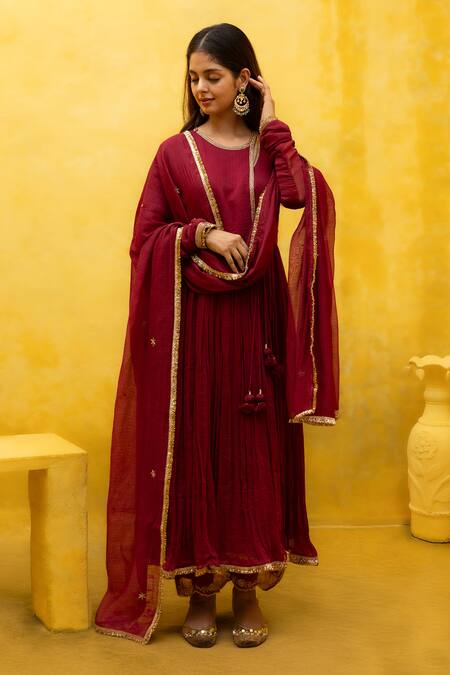 Buy Mithi Supari Maroon Chanderi, Cotton Embroidery, Zari Round Gayatri Zardozi Work Angrakha Set Online at Aza Fashions Buy_Mithi Supari_Maroon Chanderi, Cotton Embroidery, Zari Round Gayatri Zardozi Work Angrakha Set _Online_at_Aza_Fashions