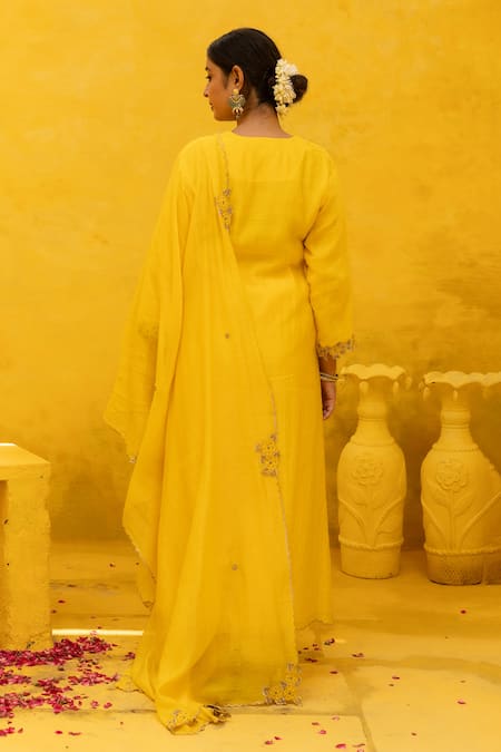 Shop Mithi Supari Yellow Chanderi, Cotton, Linen Beads, Embroidery V-neck Kissa Kurta Pant Set at Aza Fashions Shop_Mithi Supari_Yellow Chanderi, Cotton, Linen Beads, Embroidery V-neck Kissa Kurta Pant Set _at_Aza_Fashions