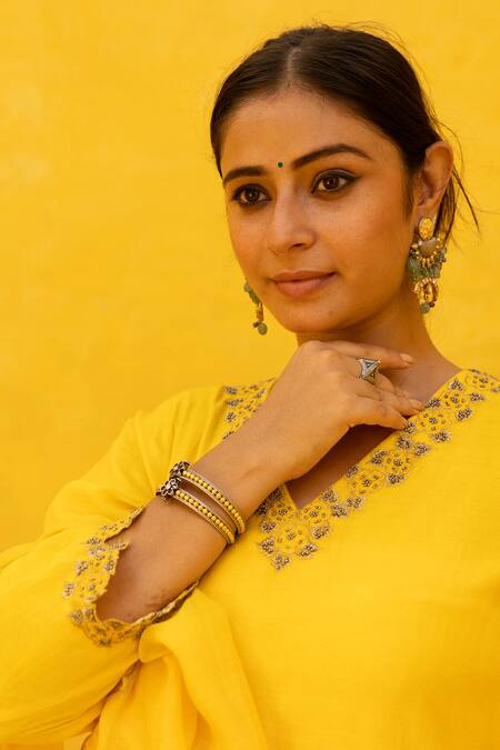 Mithi Supari Yellow Chanderi, Cotton, Linen Beads, Embroidery V-neck Kissa Kurta Pant Set Online at Aza Fashions Mithi Supari_Yellow Chanderi, Cotton, Linen Beads, Embroidery V-neck Kissa Kurta Pant Set _Online_at_Aza_Fashions