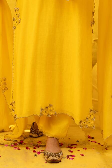 Buy Mithi Supari Yellow Chanderi, Cotton, Linen Beads, Embroidery V-neck Kissa Kurta Pant Set Online at Aza Fashions Buy_Mithi Supari_Yellow Chanderi, Cotton, Linen Beads, Embroidery V-neck Kissa Kurta Pant Set _Online_at_Aza_Fashions