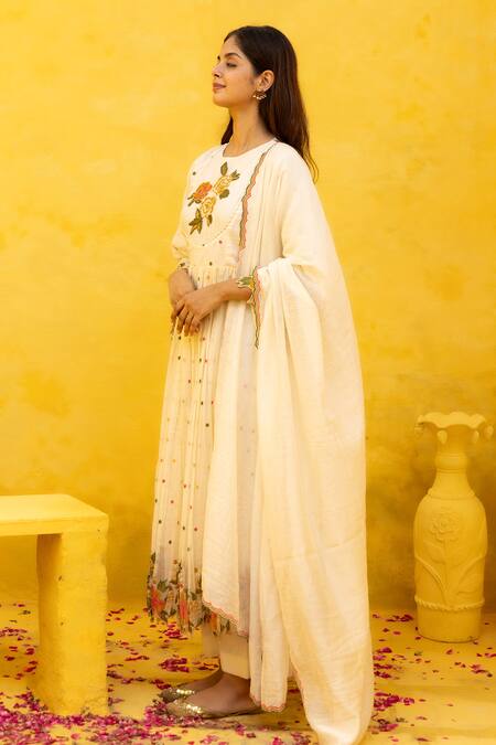Mithi Supari Ivory Chanderi, Cotton, Muslin Embroidery, Beads Round Mohi Floral Anarkali Set Online at Aza Fashions Mithi Supari_Ivory Chanderi, Cotton, Muslin Embroidery, Beads Round Mohi Floral Anarkali Set _Online_at_Aza_Fashions