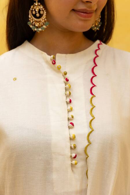 Buy_Mithi Supari_Ivory Chanderi, Cotton Embroidery Round Neck Baghi Straight Kurta Pant Set _Online_at_Aza_Fashions