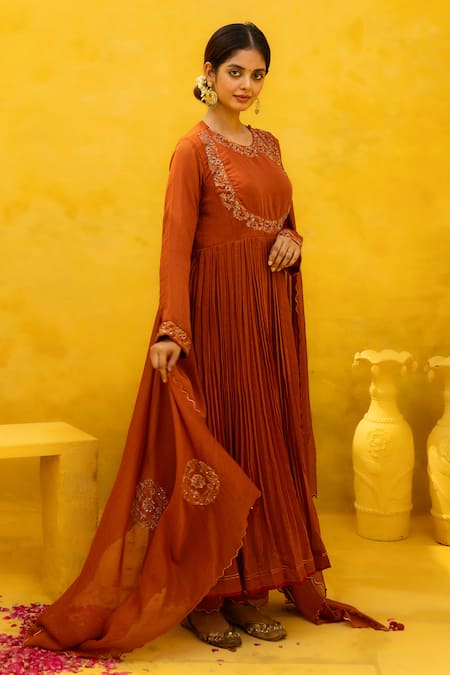Mithi Supari Orange Chanderi Embroidery Keyhole Neck Kalki Floral Anarkali Set at Aza Fashions Mithi Supari_Orange Chanderi Embroidery Keyhole Neck Kalki Floral Anarkali Set _at_Aza_Fashions
