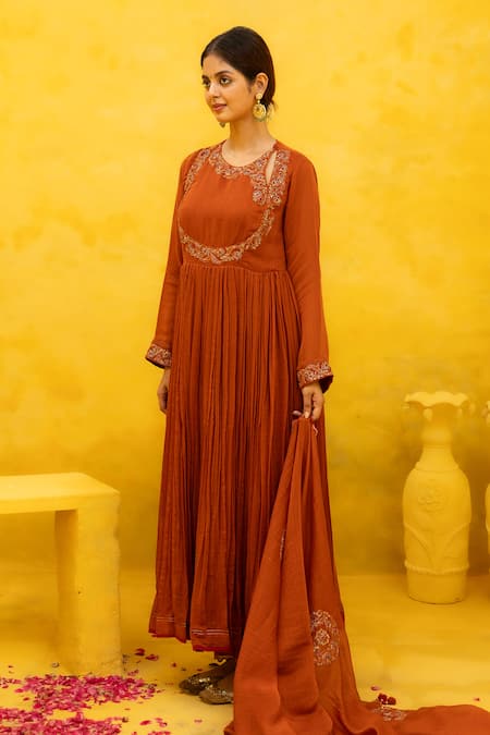 Shop Mithi Supari Orange Chanderi Embroidery Keyhole Neck Kalki Floral Anarkali Set Shop_Mithi Supari_Orange Chanderi Embroidery Keyhole Neck Kalki Floral Anarkali Set