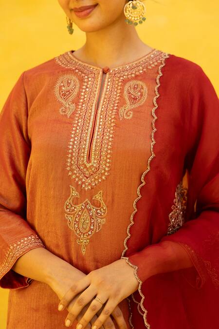 Shop Mithi Supari Red , Organza, Cotton Embroidery, Zari, Kumkum Kurta Pant Set Online at Aza Fashions Shop_Mithi Supari_Red , Organza, Cotton Embroidery, Zari, Kumkum Kurta Pant Set _Online_at_Aza_Fashions