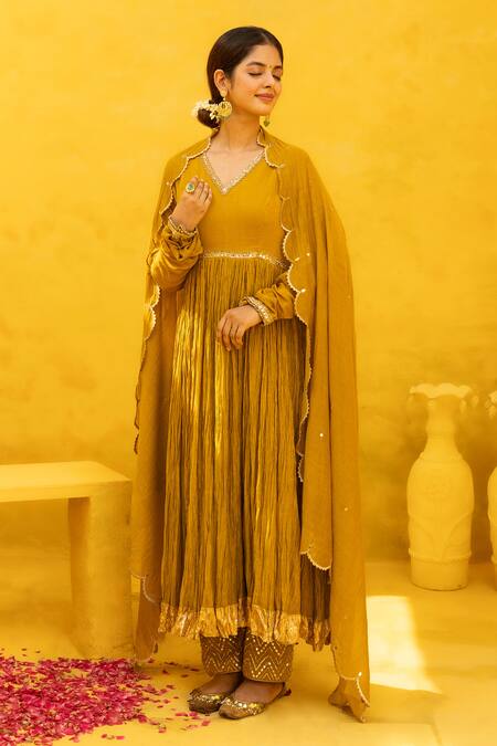 Mithi Supari Yellow Chanderi, Cotton Embroidery, Zari V-neck Kusha Zardosi Anarkali Set at Aza Fashions Mithi Supari_Yellow Chanderi, Cotton Embroidery, Zari V-neck Kusha Zardosi Anarkali Set _at_Aza_Fashions