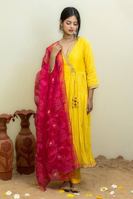 Buy Mithi Supari Yellow Chanderi, Organza Sequins, Zari, Neckline Angarkha Anarkali Set Online at Aza Fashions Buy_Mithi Supari_Yellow Chanderi, Organza Sequins, Zari, Neckline Angarkha Anarkali Set _Online_at_Aza_Fashions