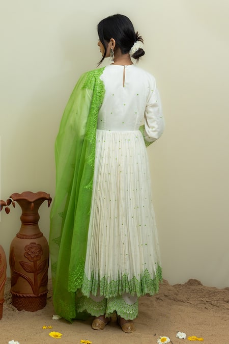 Shop_Mithi Supari_White Organza, Chanderi Embroidery Round Neck Threadwork Anarkali Set _at_Aza_Fashions