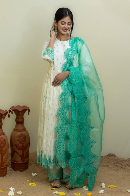 Mithi Supari_White Organza, Chanderi Embroidery Round Neck Thread Anarkali Pant Set _Online_at_Aza_Fashions