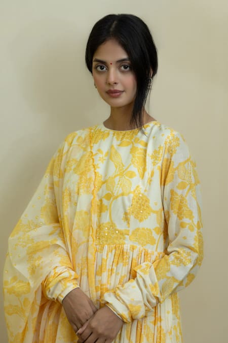 Mithi Supari_Yellow Viscose, Cotton Sequins, Embroidery Round Neck Floral Print Anarkali Set _at_Aza_Fashions