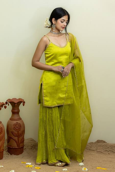 Buy Mithi Supari Green Silk, Cotton, Organza Cut Chanderi Border Embroidered Kurta Sharara Set Online at Aza Fashions Buy_Mithi Supari_Green Silk, Cotton, Organza Cut Chanderi Border Embroidered Kurta Sharara Set _Online_at_Aza_Fashions