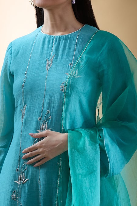 Buy Samyukta Singhania Blue , Silk Organza, , Leaf Kurta Pant Set Online at Aza Fashions Buy_Samyukta Singhania_Blue , Silk Organza, , Leaf Kurta Pant Set _Online_at_Aza_Fashions