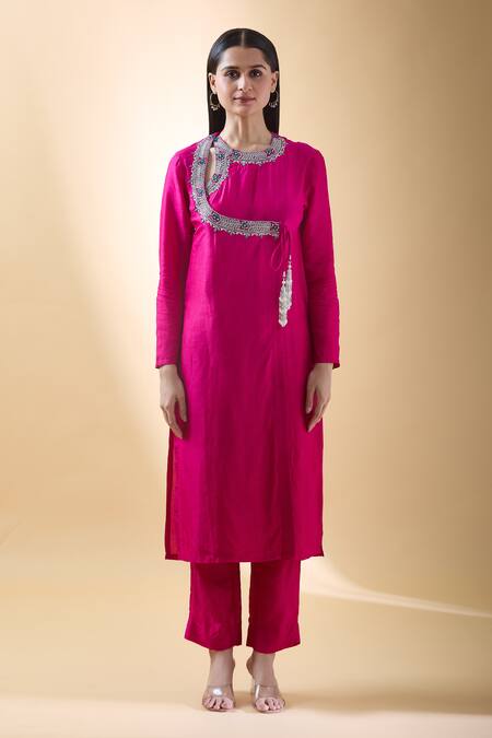 Samyukta Singhania_Pink Organza, Embroidery, Zari Round Neck Flora Kurta Pant Set _Online_at_Aza_Fashions
