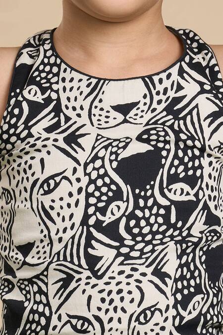 Lil Drama_Black Cotton, Poplin Leopard Gaze Print Top And Pant Set _Online_at_Aza_Fashions