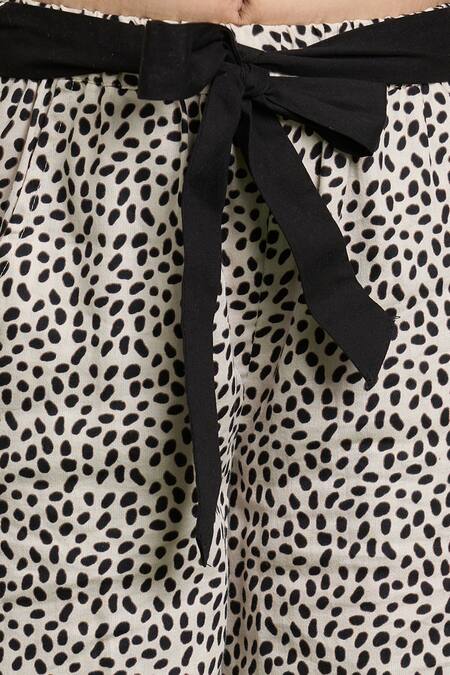 Buy_Lil Drama_Black Cotton, Poplin Leopard Gaze Print Top And Pant Set _Online_at_Aza_Fashions