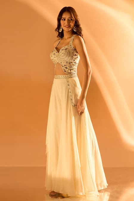 Buy_Samyukta Singhania_White Viscose Embroidery Sweetheart Neck Blouse And Flared Pant Set _Online_at_Aza_Fashions