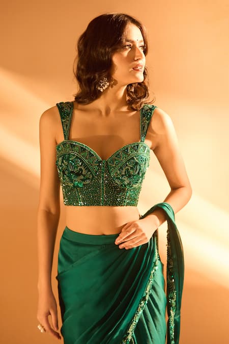 Samyukta Singhania_Green Net, Crepe Embroidery, Sequins, Beads Hem Pre-draped Saree With Blouse _Online_at_Aza_Fashions