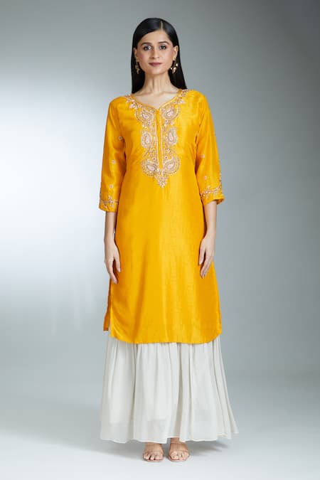 Samyukta Singhania_Yellow Silk Zari, Sequins, Embroidery, Pearls Paisley Zardozi Kurta Dress Set _Online_at_Aza_Fashions