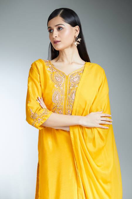 Samyukta Singhania_Yellow Silk Zari, Sequins, Embroidery, Pearls Paisley Zardozi Kurta Dress Set _at_Aza_Fashions