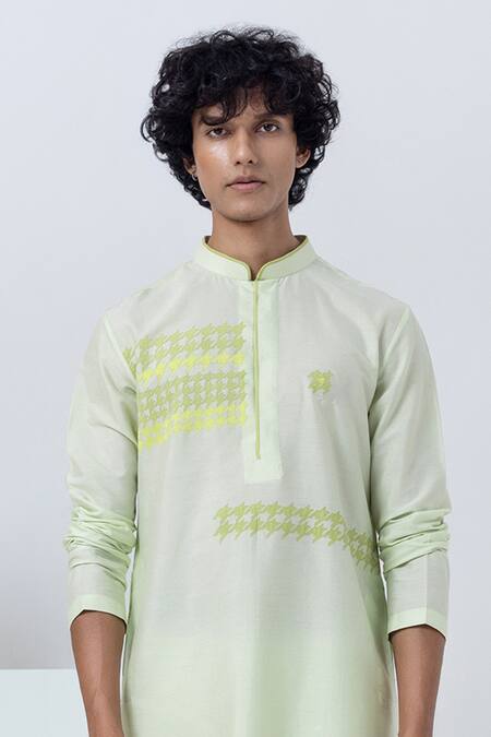 Buy Kaha Green Cotton, Silk Embroidery Houndstooth Applique Straight Kurta With Pant Online at Aza Fashions Buy_Kaha_Green Cotton, Silk Embroidery Houndstooth Applique Straight Kurta With Pant_Online_at_Aza_Fashions