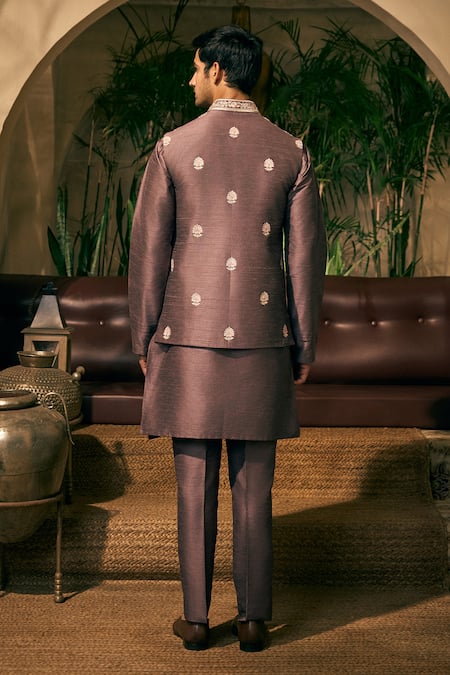 Tajiri Floral Embroidered Cotton Silk Bundi Set 