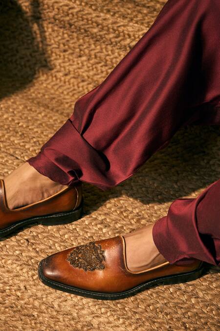 Buy Tajiri Green Cotton, Silk, Satin Embroidery Smocked Stitch Kurta With Salwar Pant Online at Aza Fashions Buy_Tajiri_Green Cotton, Silk, Satin Embroidery Smocked Stitch Kurta With Salwar Pant _Online_at_Aza_Fashions