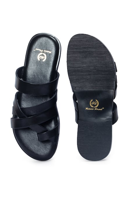 Domani Criss Cross Gladiator Sandals 