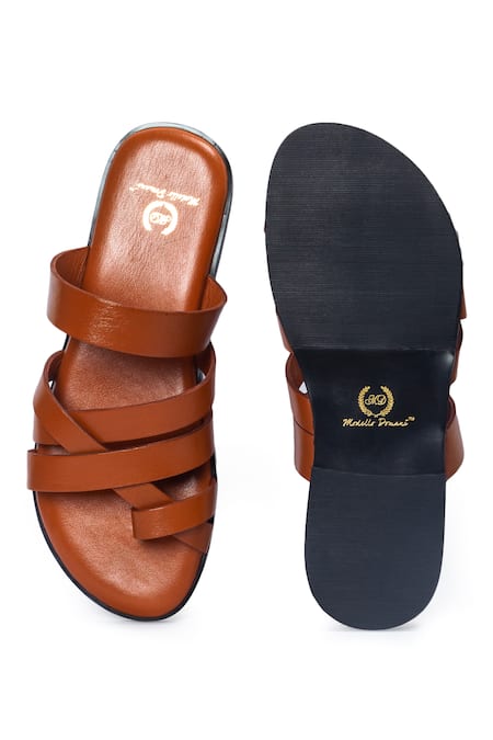 Domani Criss Cross Plain Gladiator Sandals 