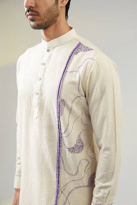 Buy_Vaani Beswal_Off White Handloom Cotton Embroidery Adrian Pleat Detailed Kurta _Online_at_Aza_Fashions