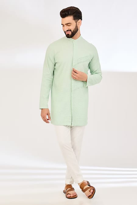 Vaani Beswal Pleated Textured Kurta 