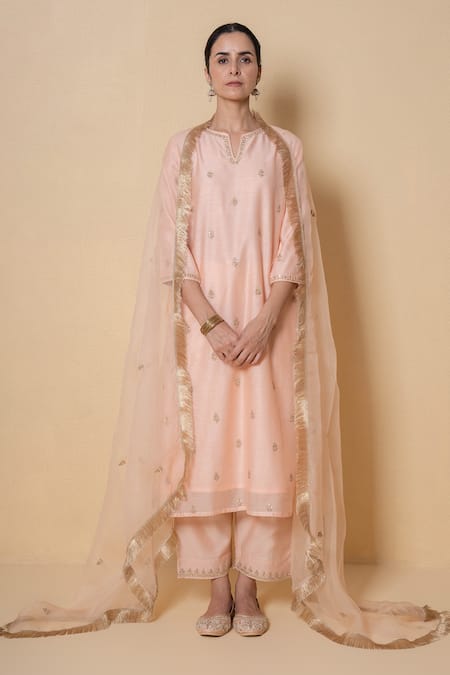 Kameez Peach Chanderi Embroidery Marodi Notched Round Wildflora Bloom Kurta Pant Set 