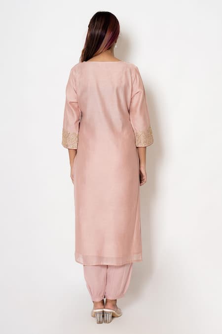 Kameez Fleur Gota Bloom Embroidered Kurta Pant Set 