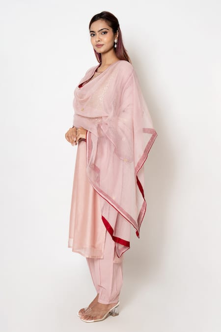 Shop Kameez Pink Cotton, Chanderi, Kota Doria Patti, Fleur Bloom Kurta Pant Set Online at Aza Fashions Shop_Kameez_Pink Cotton, Chanderi, Kota Doria Patti, Fleur Bloom Kurta Pant Set _Online_at_Aza_Fashions