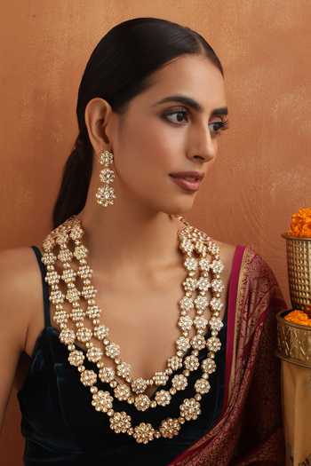 Shop Swabhimann Gold Plated Stones Floret Carved Layered Necklace Set Online at Aza Fashions Shop_Swabhimann_Gold Plated Stones Floret Carved Layered Necklace Set _Online_at_Aza_Fashions