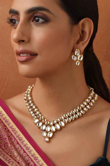 Buy_Swabhimann_Gold Plated Diamonds, Stones Geometric Motif Carved Necklace Set _Online_at_Aza_Fashions