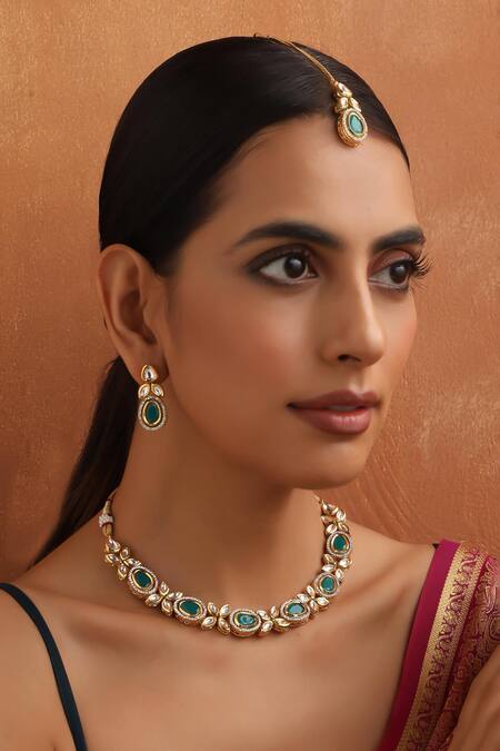 Shop_Swabhimann_Green Flower Motif Carved Jewellery Set _Online_at_Aza_Fashions