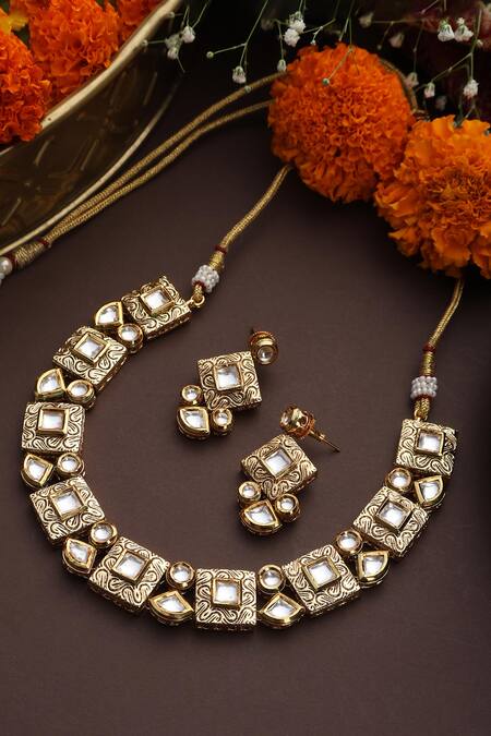 Buy_Swabhimann_Gold Plated Gota Patti Square Motif Carved Necklace Set _Online_at_Aza_Fashions