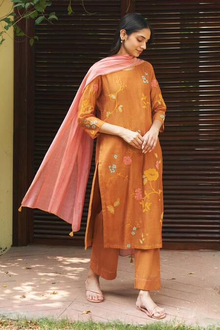 Vaayu Orange Muslin, Cotton Embroidery, Tassels Round Floral Applique Kurta Pant Set Online at Aza Fashions Vaayu_Orange Muslin, Cotton Embroidery, Tassels Round Floral Applique Kurta Pant Set _Online_at_Aza_Fashions